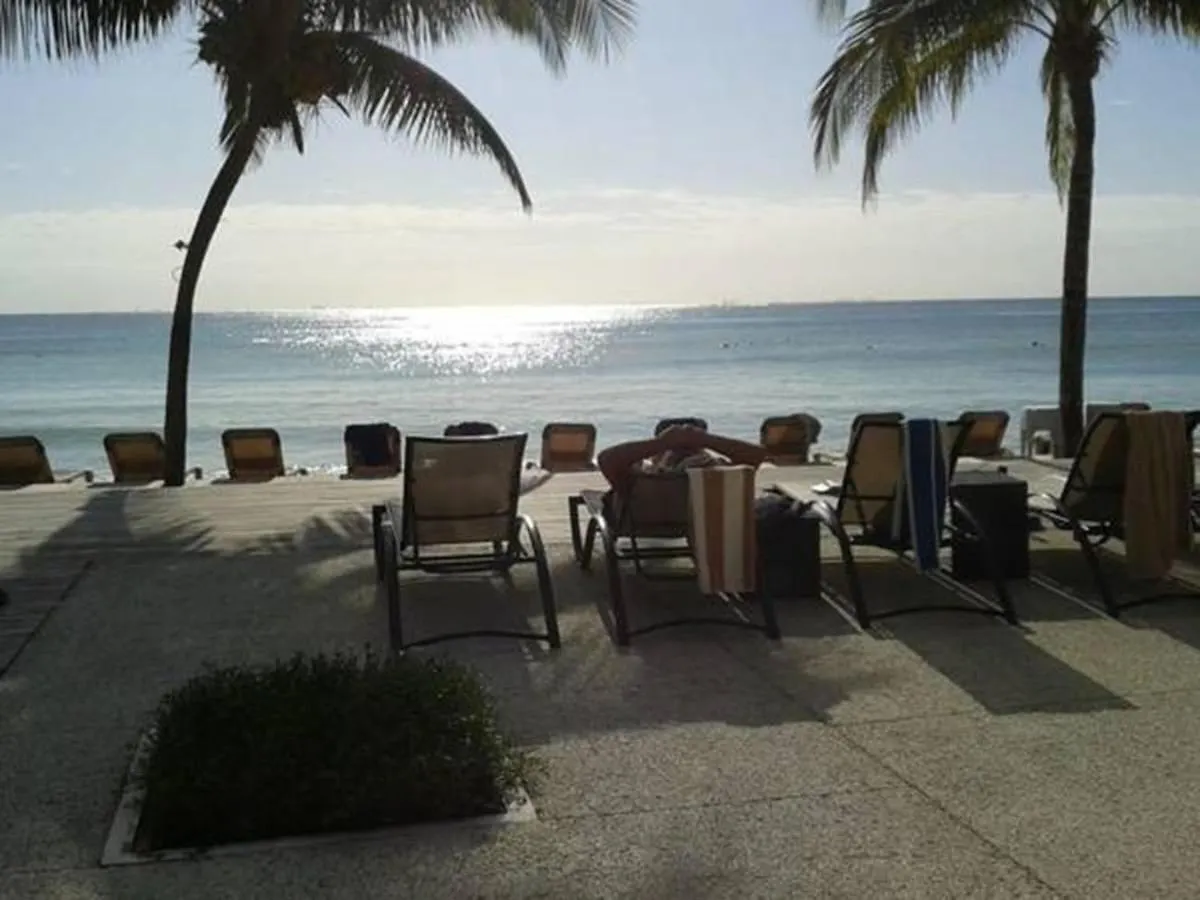 Appartement El Faro 205 Reef à Playa del Carmen
